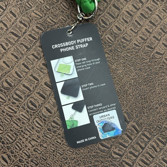 Urban Outfitters Green Phone Case Strap - Picture 3 of 5